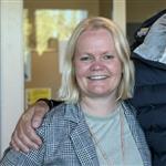 Kvinne som smiler