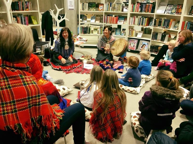 Samenes nasjonaldag kulturmarkering i Tangenten. - Klikk for stort bilde